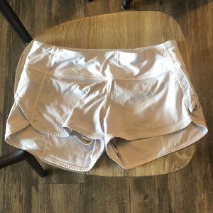 Lululemon speed up short 2.5”